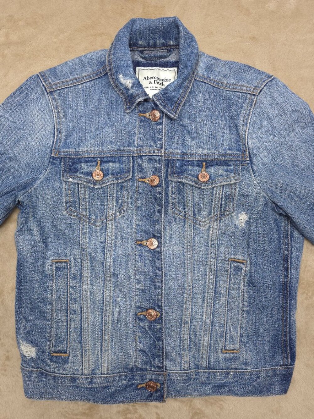 Abercrombie & Fitch Women's Small Classic Distressed Denim Trucker Jacket